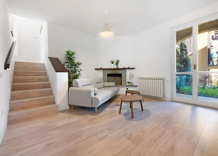 Ghome And Home Lake View Apartment Apartamento Civenna