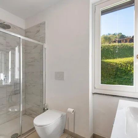 Appartement And Mountain Civenna