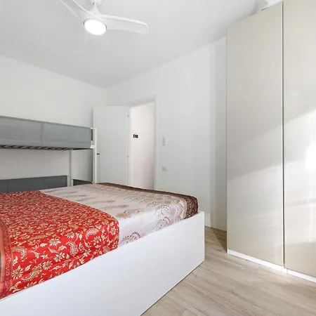 Apartman Ghome And View Civenna