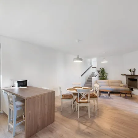 Appartement And Mountain *